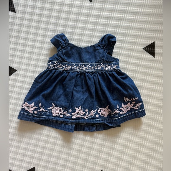 Guess|Baby girl Denim Dress with Pink floral Embroidery,vintage style•3-6 months - Picture 1 of 4